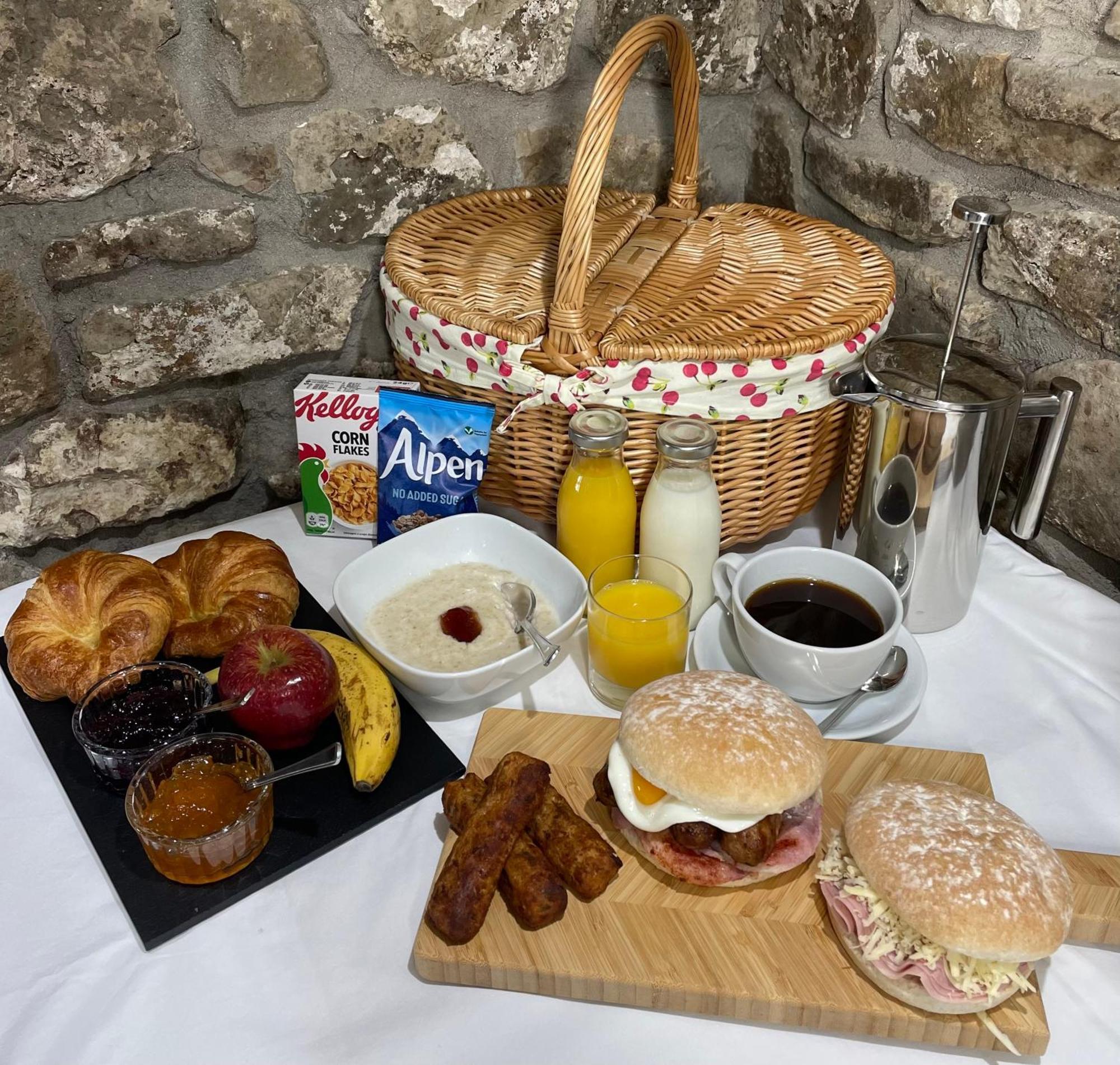Horsemanstone Hotel Amroth Ngoại thất bức ảnh